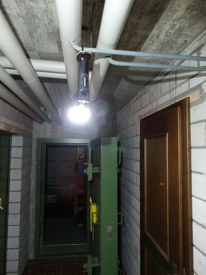 Nordride Multi- LED Handlampe